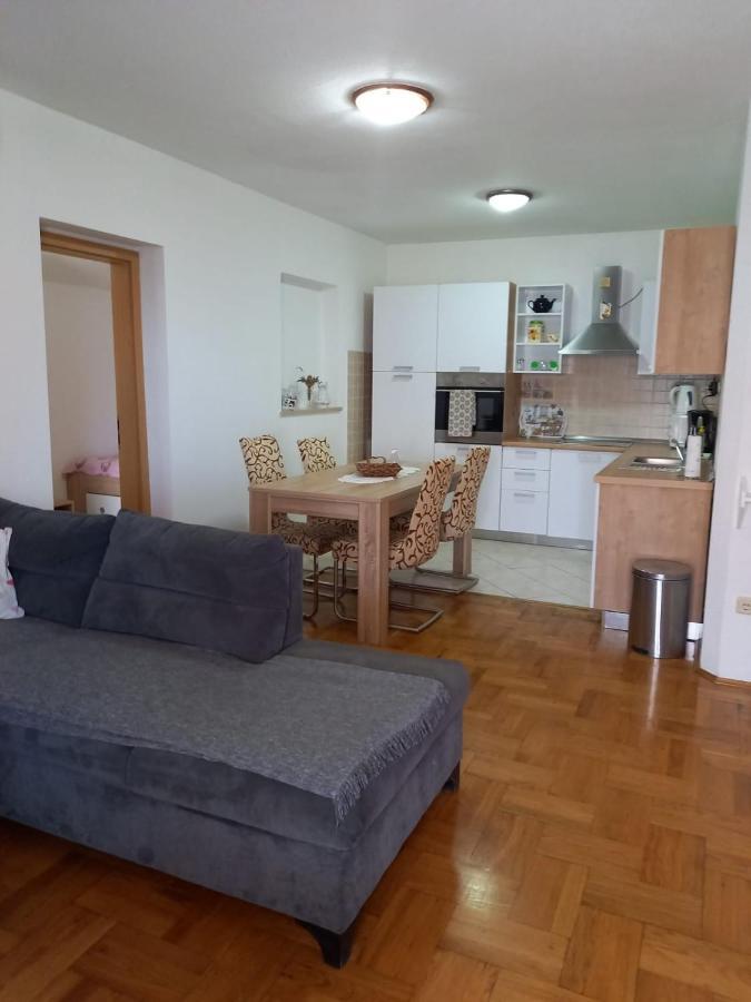Apartmani Afrodita Crikvenica Extérieur photo
